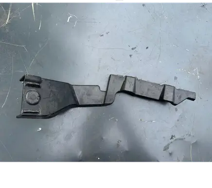Fiat 500 Front bumper mounting bracket 68070081AB 5310069