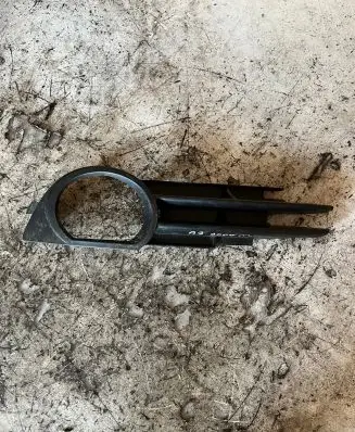 Audi A3 S3 8P Front bumper lower grill