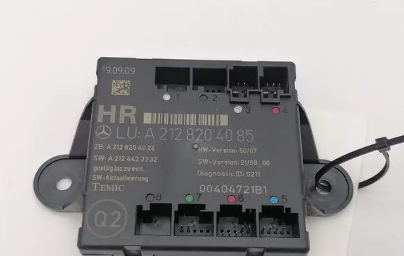 Mercedes-Benz C W204 Door control unit/module A2128204085 A2128204026 A2124423332