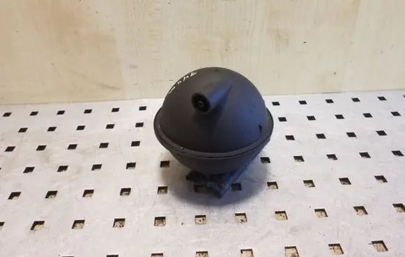 Skoda Fabia Mk1 (6Y) Vacuum air tank 054129808