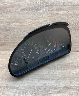 BMW X5 E53 Speedometer (instrument cluster) 8381198 110008735 054