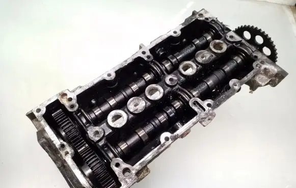 Opel Astra H Rocker cam cover 75300055 46823508 46823507