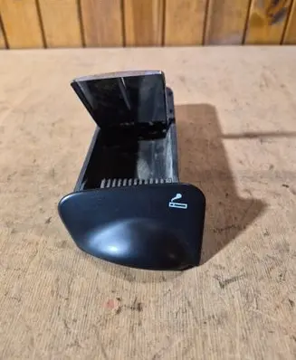 Ford Focus Car ashtray 98ABA04810C R66ZA