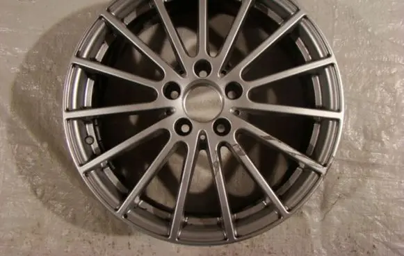 R18 alloy rim