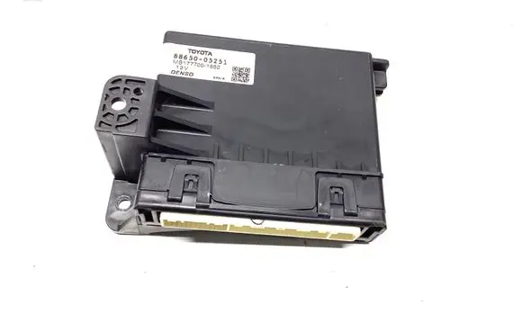 Toyota Avensis T270 Climate control unit 8865005251
