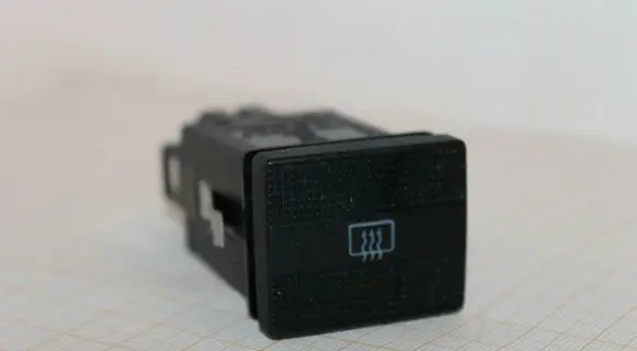 Volkswagen Golf III Windscreen/window heater switch 1H0959621B