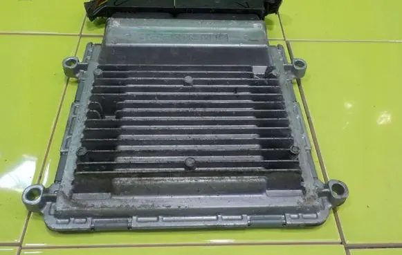 Dodge Caliber Engine control unit/module P05094949AI MP353