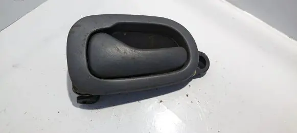 Renault Espace III Rear door interior handle 7700816564