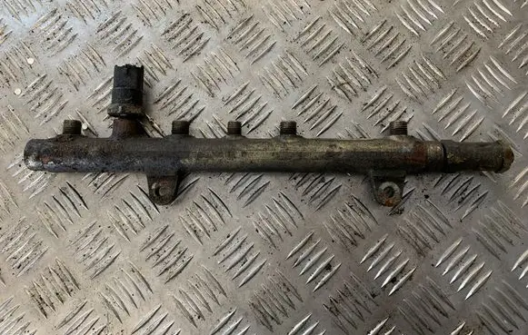 Renault Laguna II Fuel main line pipe 0445214024