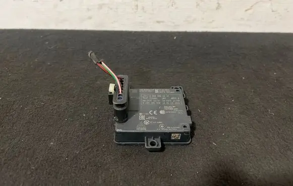 Mercedes-Benz S W222 Distronic sensor radar a0009006447