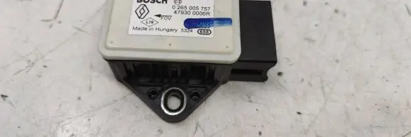 Nissan Qashqai ESP acceleration yaw rate sensor 0265005757 479300006r
