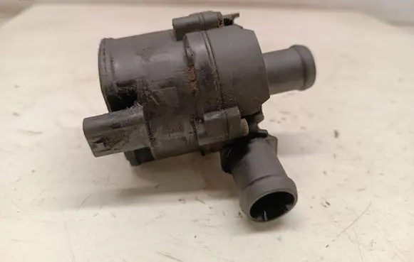 Audi A3 S3 8V Electric auxiliary coolant/water pump 0395023209