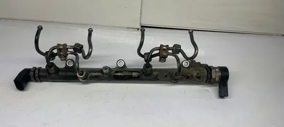 BMW 3 E90 E91 Fuel main line pipe 7787164