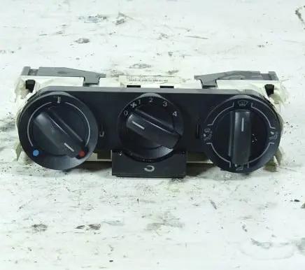 Volkswagen Polo IV 9N3 Climate control unit 6Q0819045AA