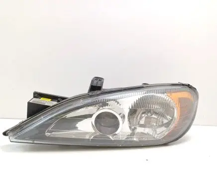 Nissan Primera Headlight/headlamp 260609F600 89003044