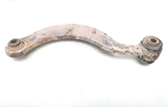 Toyota Avensis T270 Rear control arm