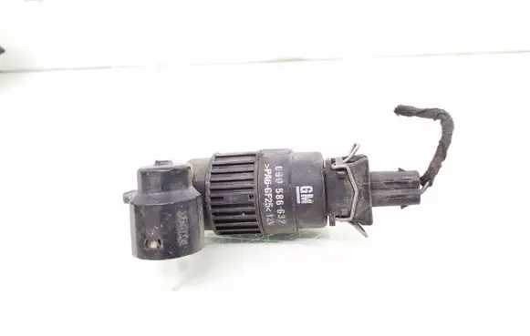 Opel Omega B2 Windscreen/windshield washer pump 090586632
