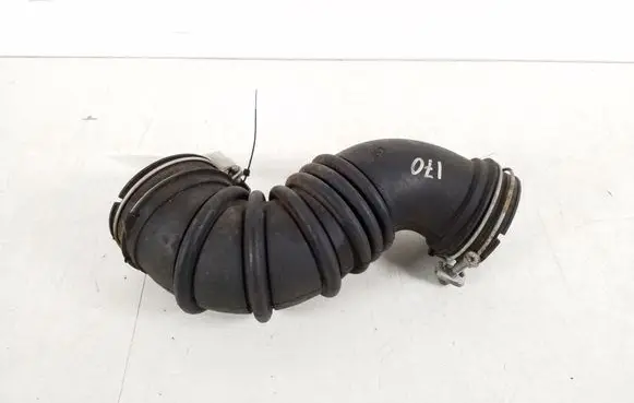 Toyota Corolla E120 E130 Air intake duct part 17881-22070