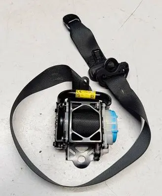 Toyota Yaris XP210 Rear seatbelt 73370K0011S3 73370K0011 73360K0011