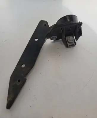 BMW 3 E90 E91 Front bumper mounting bracket 7136828