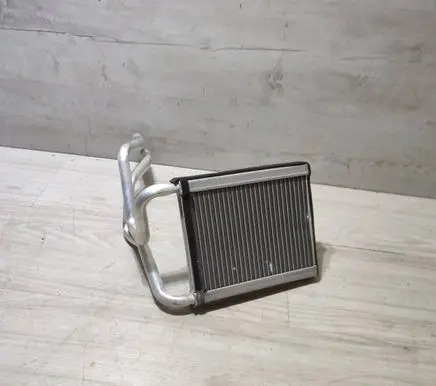 Air conditioning (A/C) radiator (interior)