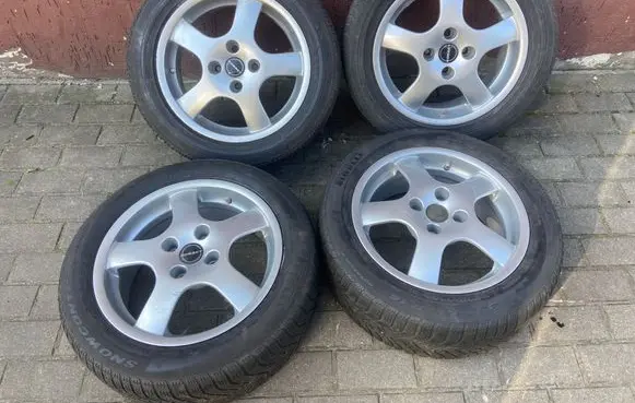 R16 alloy rim