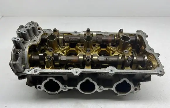 Infiniti FX Engine head 