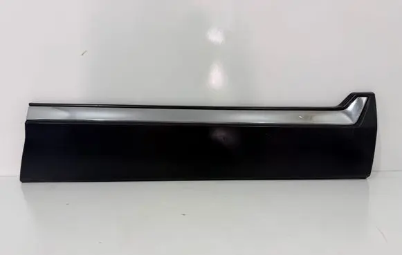 Honda CR-V Front door trim (molding) 75312TLAA020