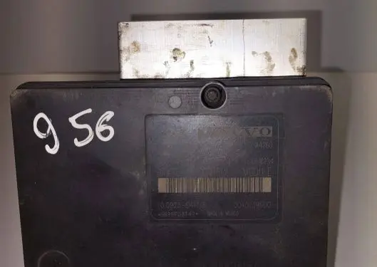 Volvo S60 ABS Pump 30714956