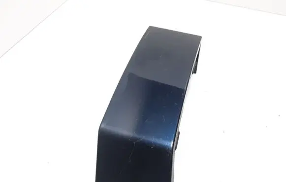 Volvo XC90 Rear/tail light trim molding 8620819