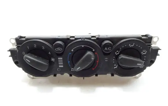 Ford Focus Climate control unit