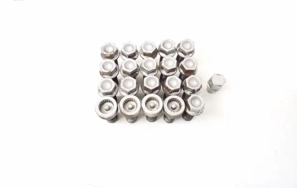 BMW X3 E83 Nuts/bolts 6781152