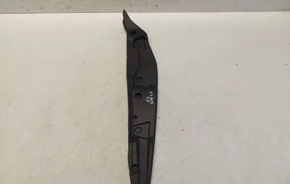 Fender end trim
