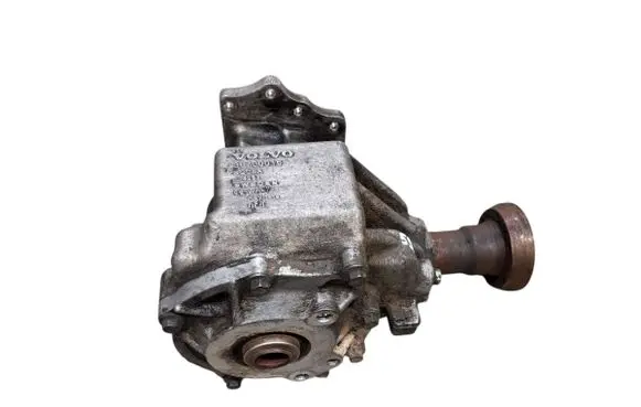 Volvo XC70 Gearbox transfer box case 30700016