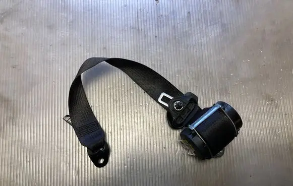 Chevrolet Orlando Rear seatbelt 13310126 616079600