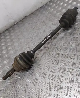 Hyundai Trajet Front driveshaft