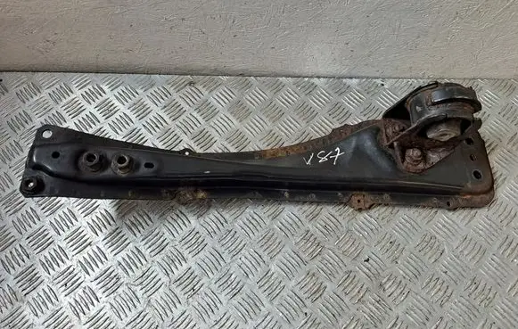 Toyota Corolla Verso AR10 Front subframe 512040F010