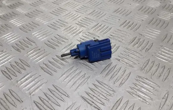 Skoda Fabia Mk1 (6Y) Clutch pedal sensor 1J0927189E