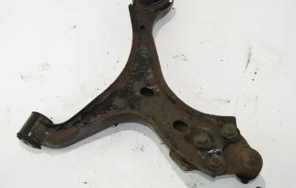 Honda Civic IX Front lower control arm/wishbone