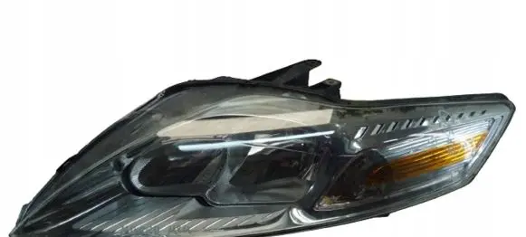 Ford Mondeo MK IV Headlight/headlamp