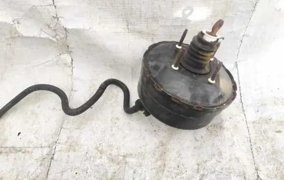 Chrysler Neon II Brake booster P4509835AA e2532941
