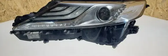 Toyota Camry Headlight/headlamp 27008744