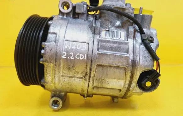 Mercedes-Benz C W203 Air conditioning (A/C) compressor (pump) 
