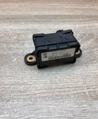 BMW 3 E90 E91 ESP (stability system) control unit 6762769 101701