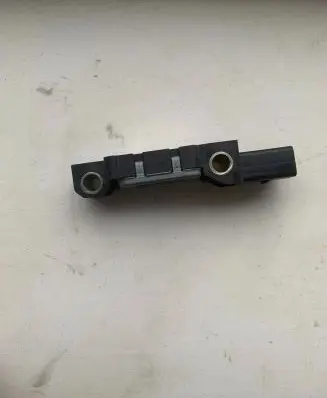 Audi A6 S6 C5 4B Airbag deployment crash/impact sensor 4B0959643C