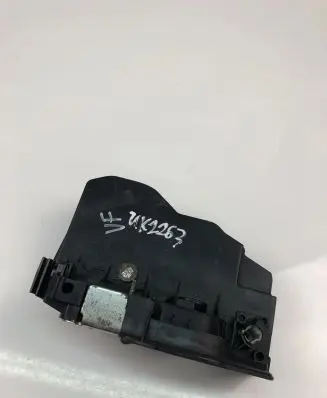 BMW 3 F30 F35 F31 Coupe door lock (next to the handle) 7202149