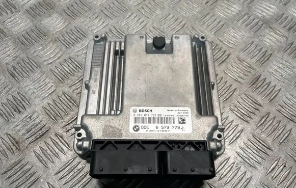 BMW 3 F30 F35 F31 Engine control unit/module 8573779