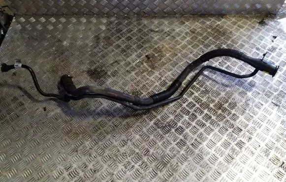 Fuel tank filler neck pipe
