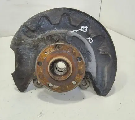 Seat Leon (5F) Front wheel hub spindle knuckle