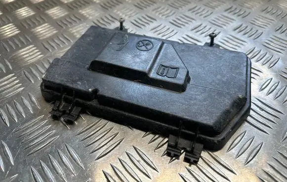 Mercedes-Benz C W206 Fuse box cover A2065400600